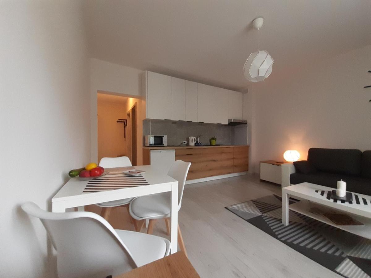 Apartamenty Lewa Łódź Esterno foto