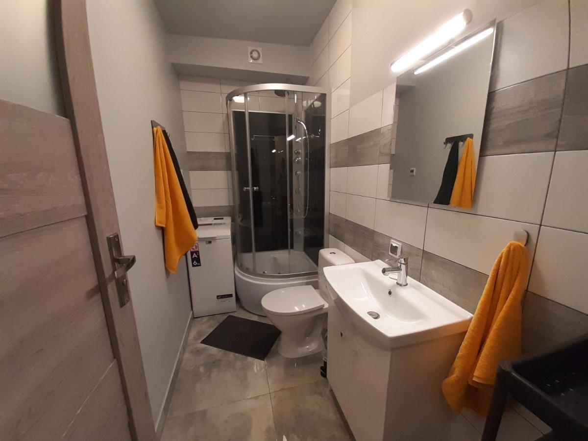Apartamenty Lewa Łódź Esterno foto